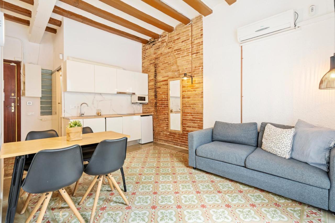 Flateli Borrell Apartment Barcelona Exterior photo