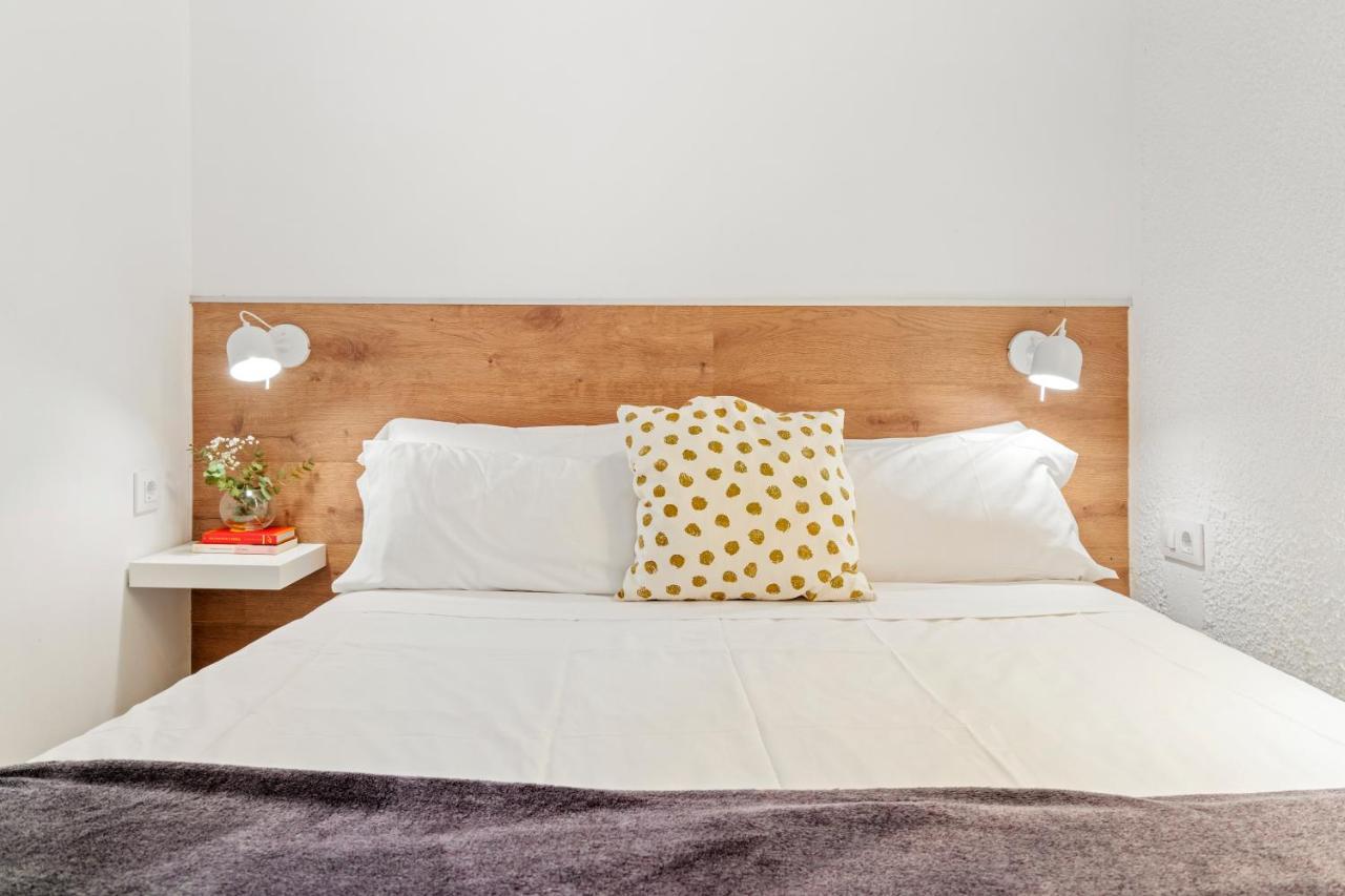 Flateli Borrell Apartment Barcelona Exterior photo