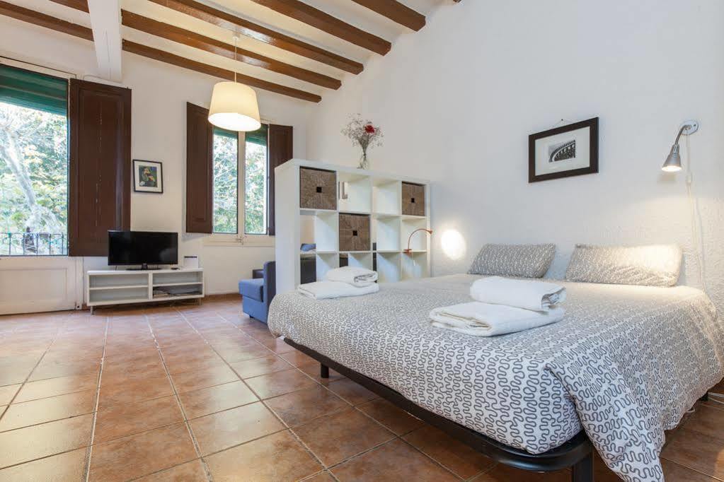 Flateli Borrell Apartment Barcelona Exterior photo